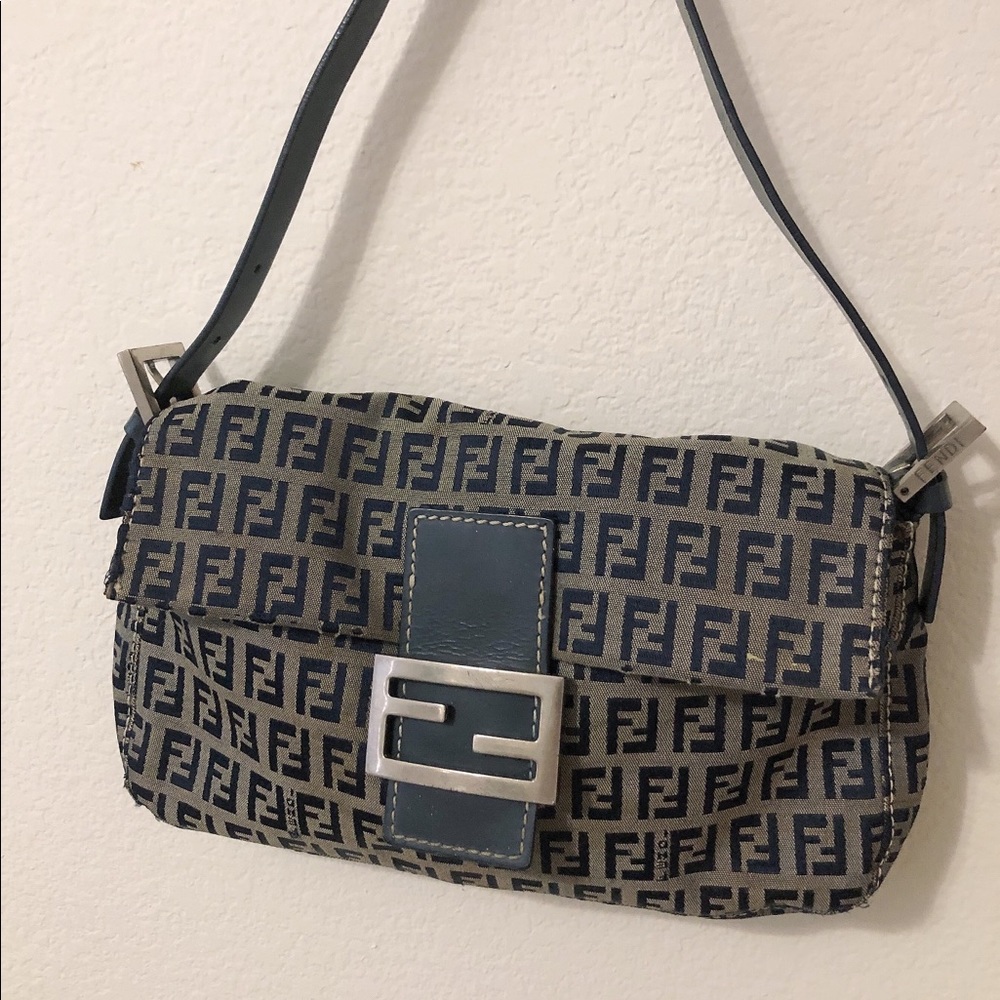 FENDI Zucchini Baguette Navy vintage bag